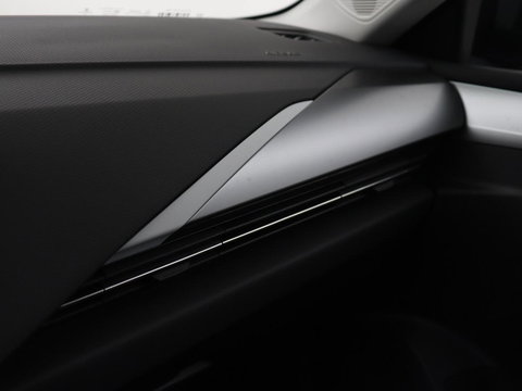 Opel Astra 1.6 Hybrid Business Edition | SOH 92% | Stoelverwarming | Adaptive cruise | Camera | Stuurverwarming | Carplay | Navigatie | Full LED | 17'' | Climate control | PHEV | Plug In