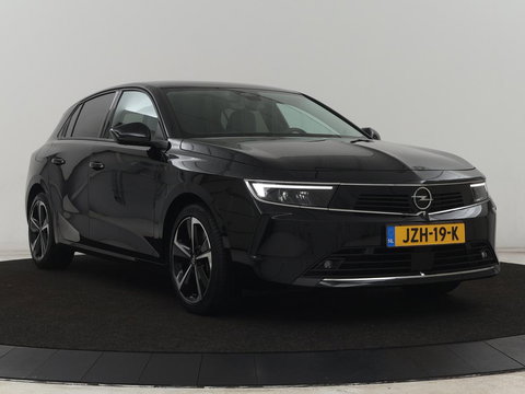 Opel Astra 1.6 Hybrid Business Edition | SOH 92% | Stoelverwarming | Adaptive cruise | Camera | Stuurverwarming | Carplay | Navigatie | Full LED | 17'' | Climate control | PHEV | Plug In