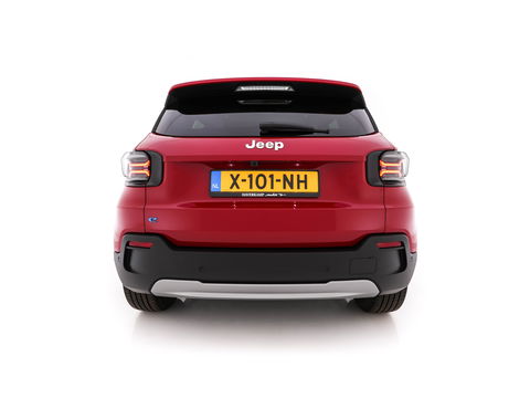 Jeep Avenger Summit 54 kWh [ 3-Fase ] {SOH-95%} (INCL-BTW) *HEATPUMP | LEATHER-MICROFIBRE | FULL-LED | ADAPTIVE-CRUISE | BLIND-SPOT | CAMERA | DIGI-COCKPIT | NAVI-FULLMAP | HEATED-COMFORTSEATS | ECC | AMBIENT-LIGHT | PDC | CARPLAY | CRUISE