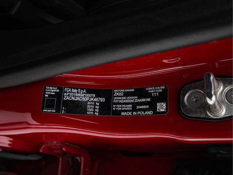 Jeep Avenger Summit 54 kWh [ 3-Fase ] {SOH-95%} (INCL-BTW) *HEATPUMP | LEATHER-MICROFIBRE | FULL-LED | ADAPTIVE-CRUISE | BLIND-SPOT | CAMERA | DIGI-COCKPIT | NAVI-FULLMAP | HEATED-COMFORTSEATS | ECC | AMBIENT-LIGHT | PDC | CARPLAY | CRUISE