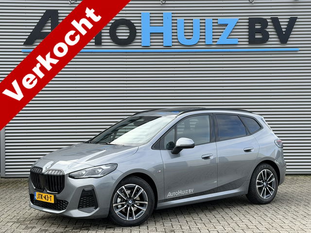 BMW 2 Serie - Active Tourer 218i M Sport Trekhaak Panoramadak Stuurwielverwarming Stoelverwarming Keyless Entry