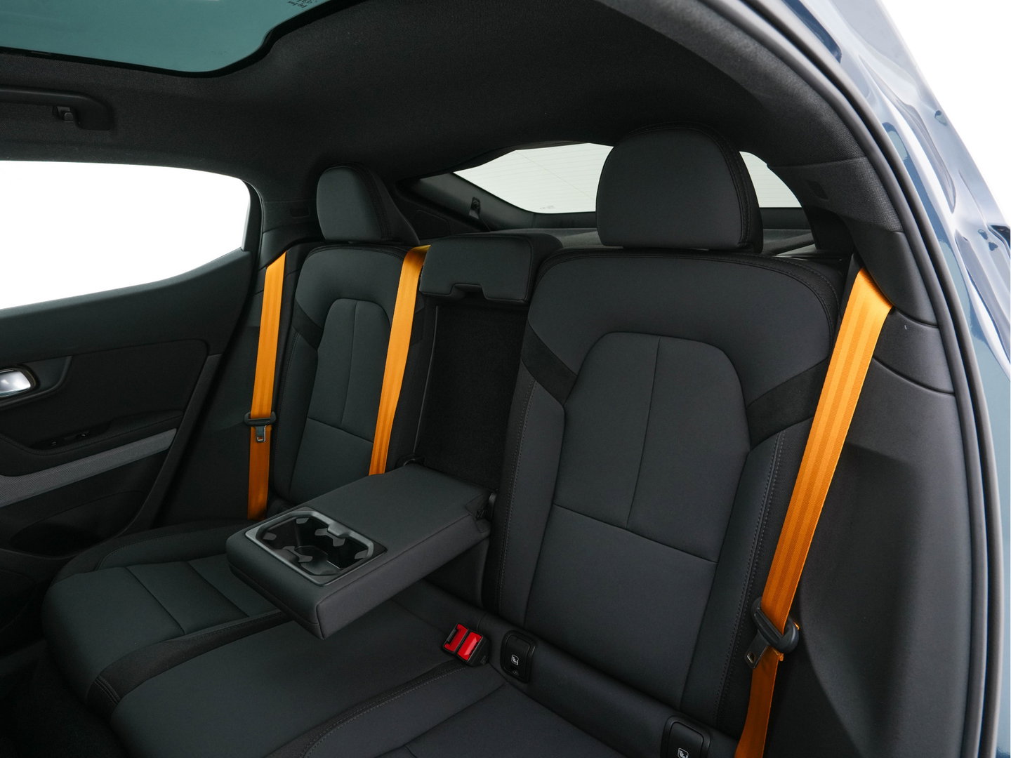 Polestar 2 Long Range Dual Motor Launch Edition 78kWh [ 3-Fase-11kW ] {SOH-91%} (INCL.BTW) Aut.*PANO | NAVI-FULLMAP | FULL-LED | ADAPTIVE-CRUISE | BLINDSPOT | TOPVIEW | KEYLESS | LANE-ASSIST | DIGI-COCKPIT | CARPLAY | DAB+ | HEATED-SPORTSEATS | CAMERA | MEMORY-PACK