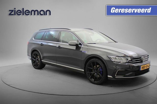 Volkswagen Passat - Variant 1.4 TSI PHEV GTE Business - Carplay, Navi, Camera, Cruise, Stoelverw. Trekhaak, Massage GERESERVEERD!!!