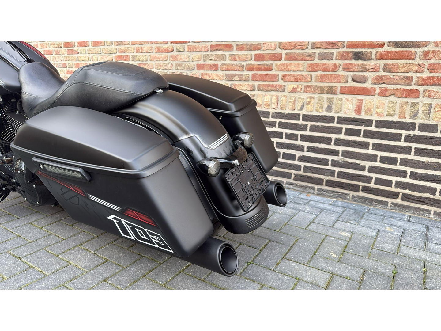 Harley Davidson 103 FLHXS Street Glide Special streetglide