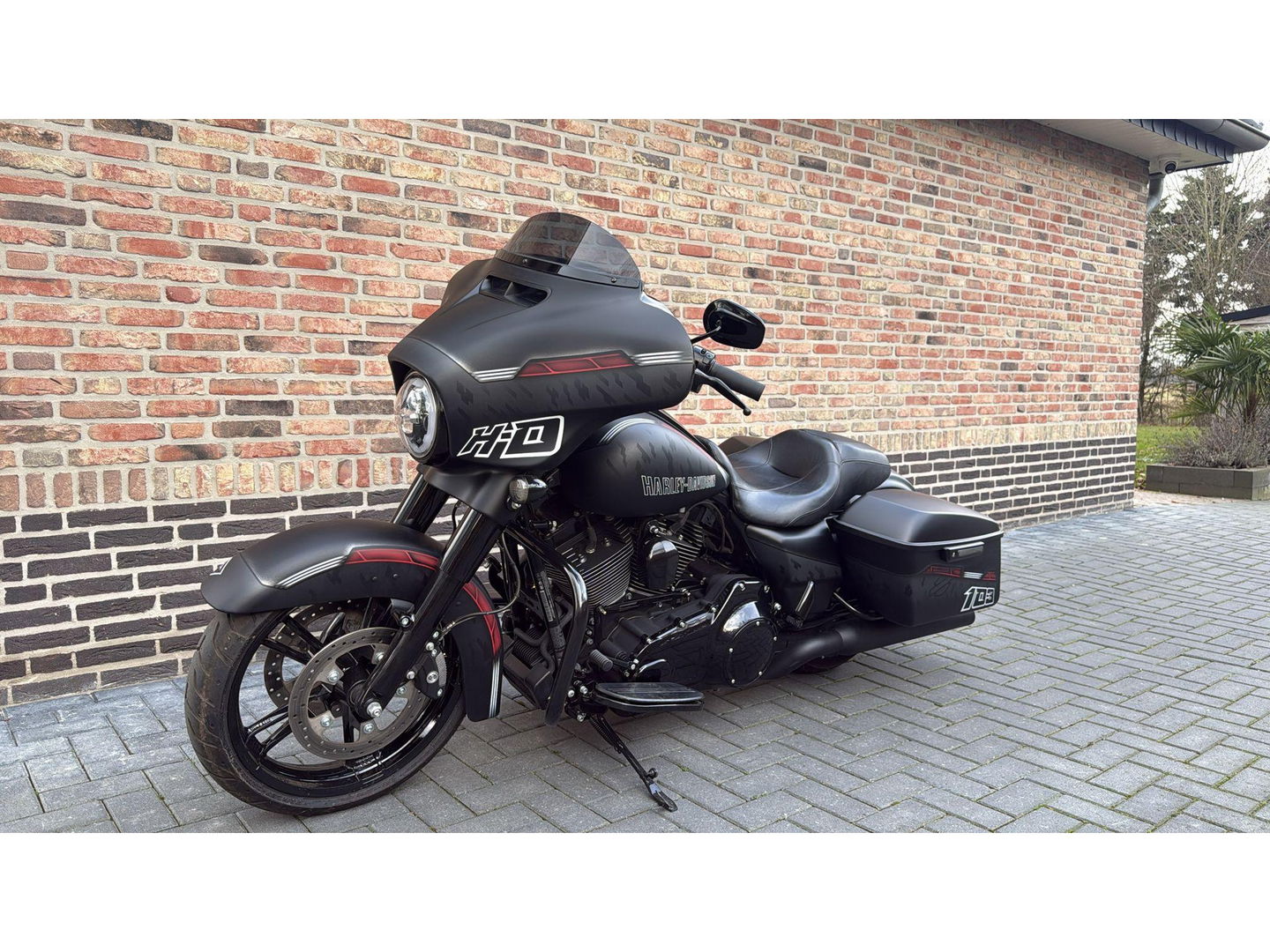 Harley Davidson 103 FLHXS Street Glide Special streetglide