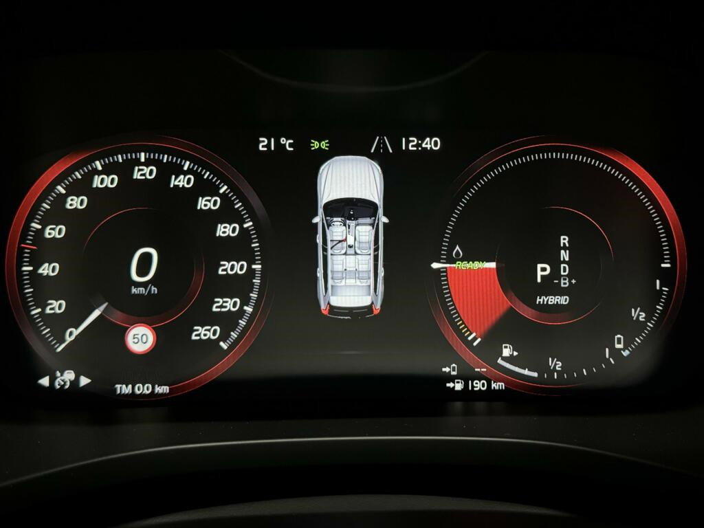 Volvo XC60 2.0 T8 AWD Polestar Engineered H/K Pano HUD ACC