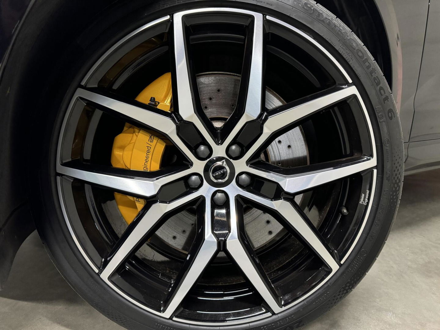 Volvo XC60 2.0 T8 AWD Polestar Engineered H/K Pano HUD ACC