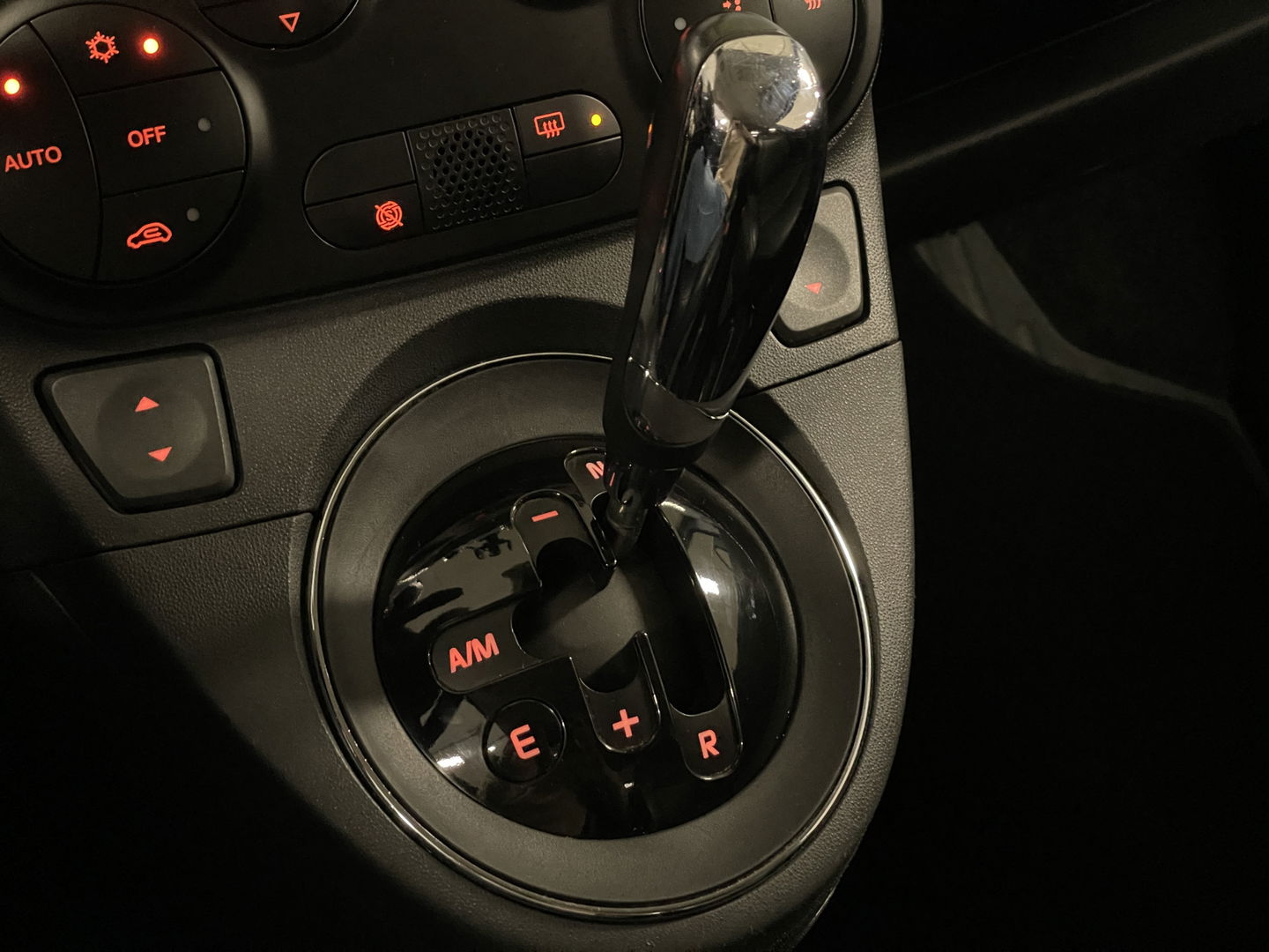 Fiat 500 1.2 Sport | Aircondtioning | Radio | 16'' Lichtmetaal | USB | Interscope Sound |