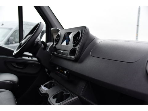 Mercedes-Benz Sprinter 317 1.9 CDI L2H2 RWD PB Edition Camera, Cruise, Carplay, LED, 170pk, Stoelverwarming, NAVI, Sensoren, Leder, Uniek!