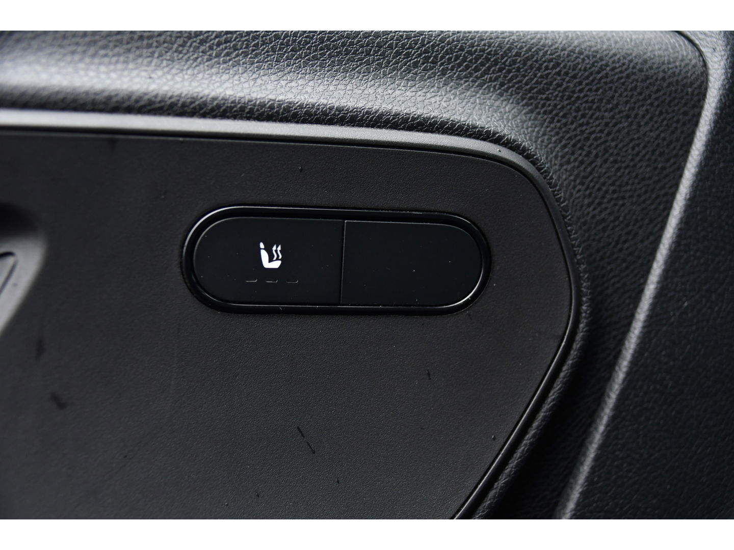 Mercedes-Benz Sprinter 317 1.9 CDI L2H2 RWD PB Edition Camera, Cruise, Carplay, LED, 170pk, Stoelverwarming, NAVI, Sensoren, Leder, Uniek!