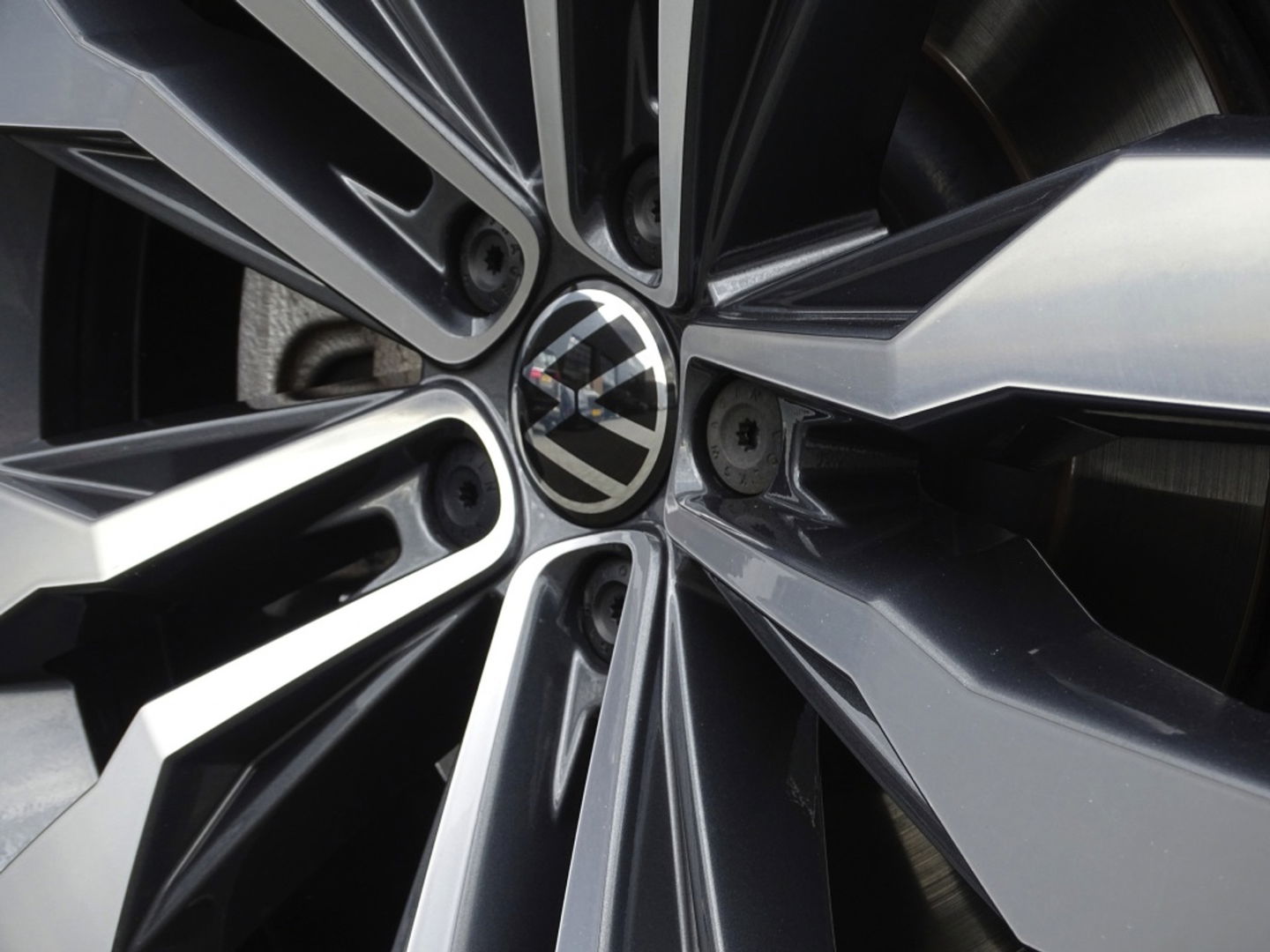 Volkswagen Touareg R 462PK 4Motion eHybrid / R-Line / 360° / ACC / Matrix