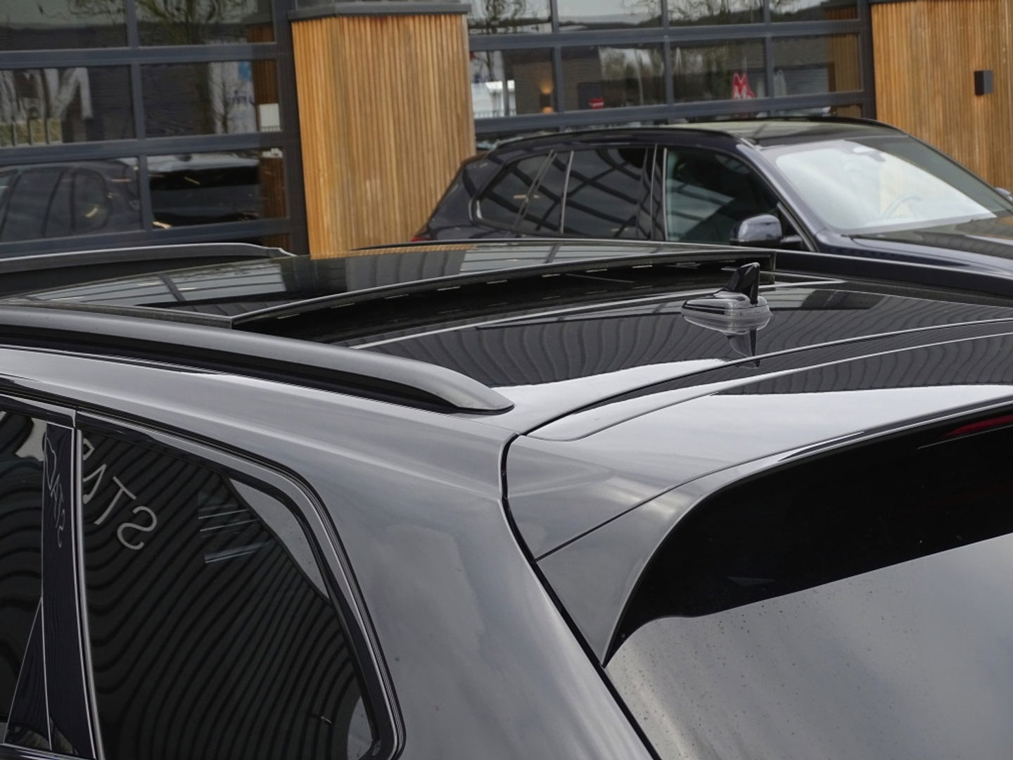 Volkswagen Touareg R 462PK 4Motion eHybrid / R-Line / 360° / ACC / Matrix