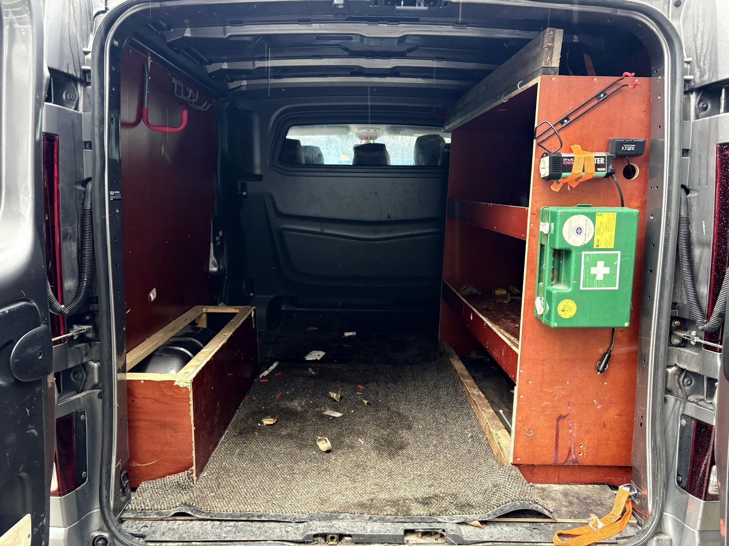 Renault Trafic 2.0 dCi 170 T29 L2H1 DC Luxe AUT | SUBWOOFER | LED | CAMERA