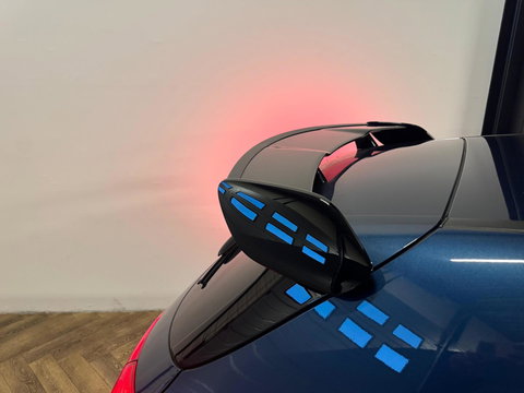 Mercedes-Benz A-Klasse AMG 35 4MATIC Edition 1 PANO KEYLESS