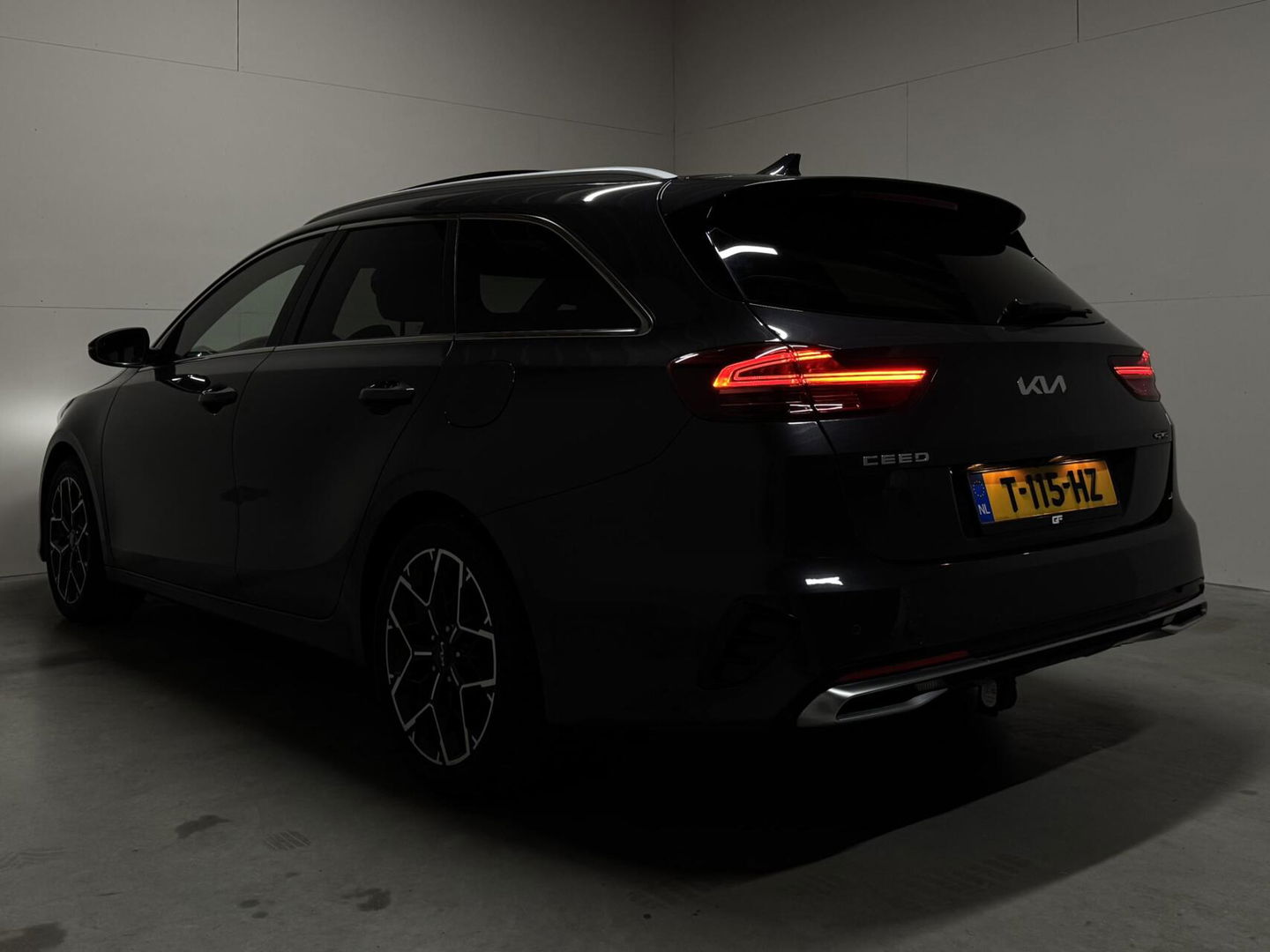 Kia Ceed Sportswagon 1.5 T-GDi GT-Line Pano Camera Trekh. NAP