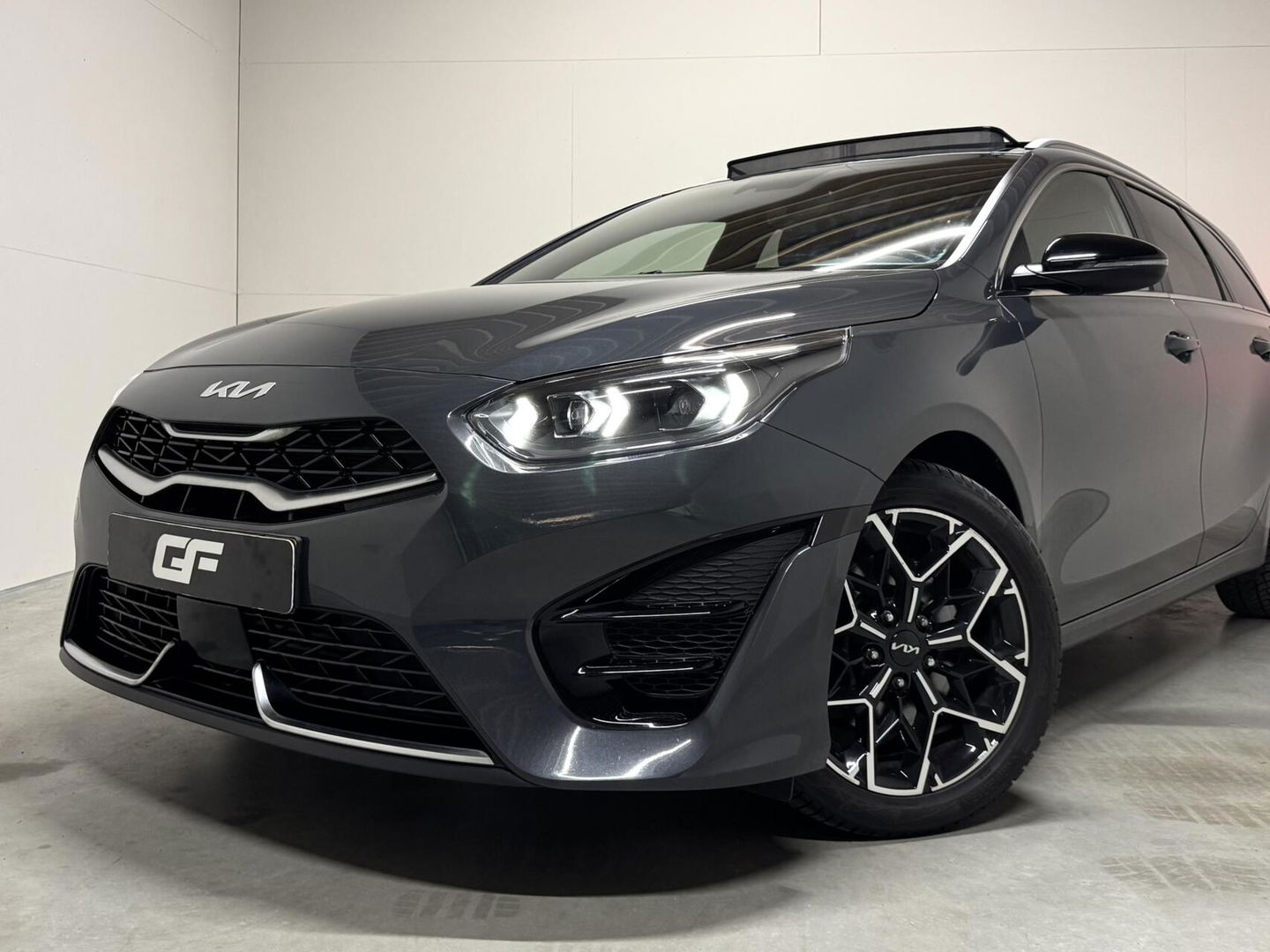 Kia Ceed Sportswagon 1.5 T-GDi GT-Line Pano Camera Trekh. NAP