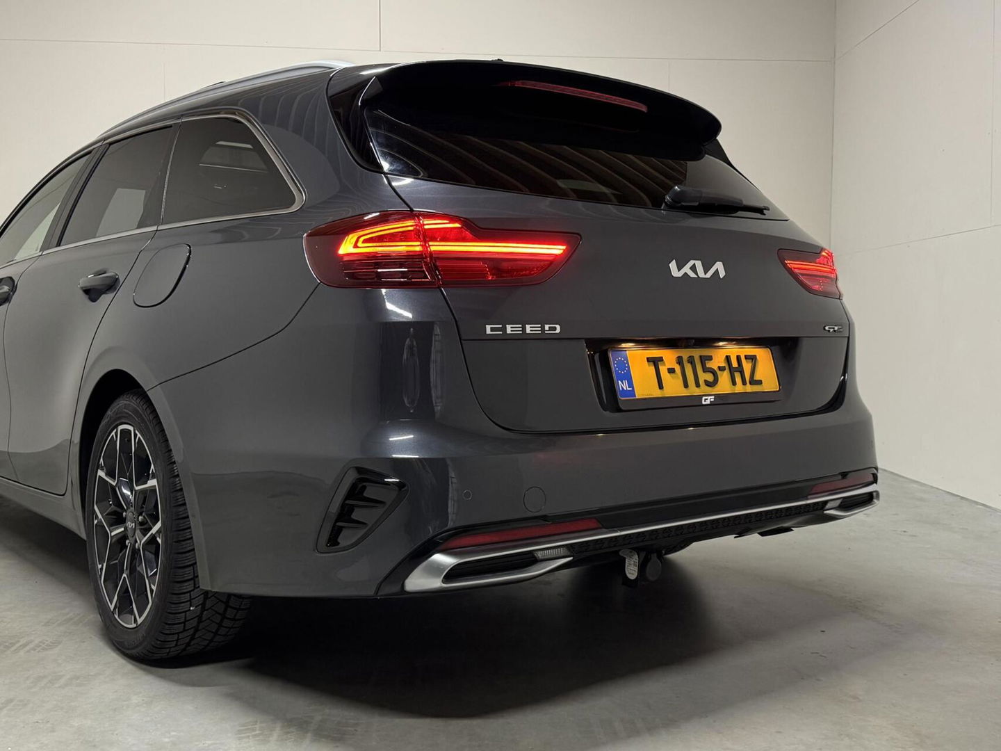 Kia Ceed Sportswagon 1.5 T-GDi GT-Line Pano Camera Trekh. NAP