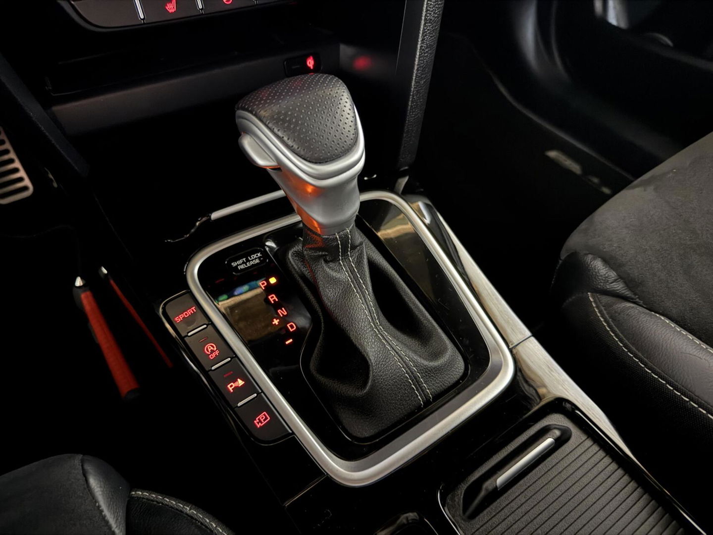 Kia Ceed Sportswagon 1.5 T-GDi GT-Line Pano Camera Trekh. NAP