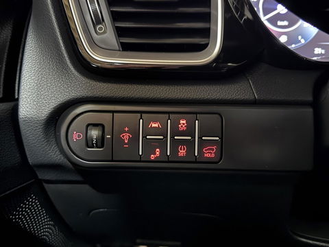 Kia Ceed Sportswagon 1.5 T-GDi GT-Line Pano Camera Trekh. NAP