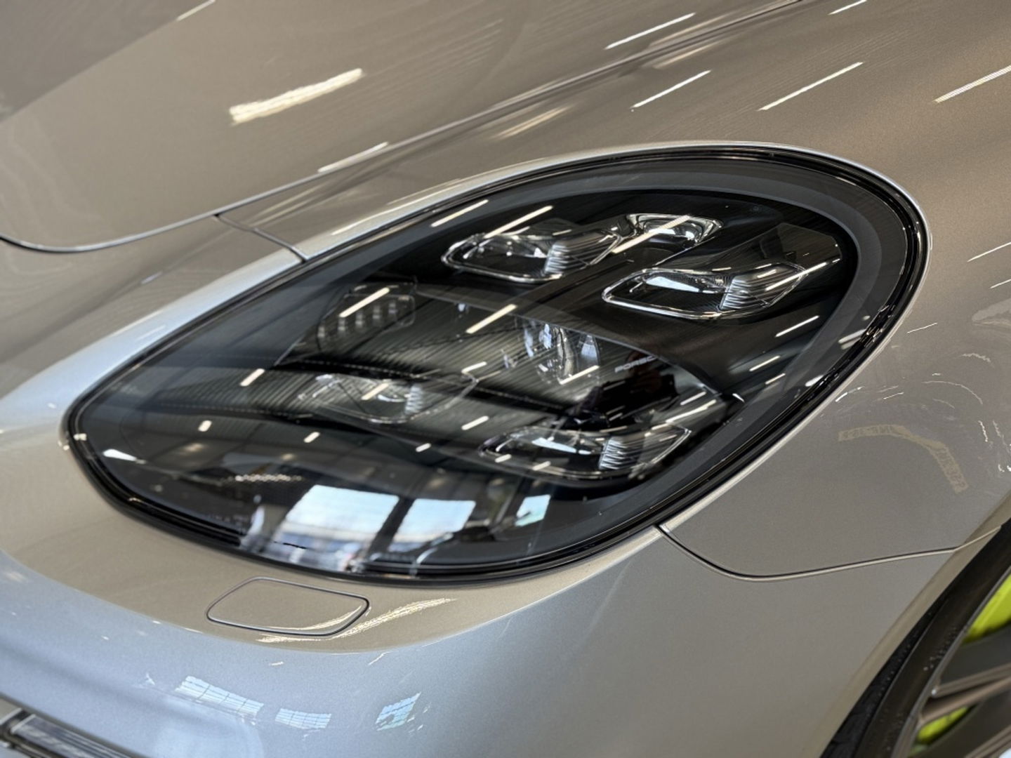 Porsche Panamera Sport Turismo 4.0 Turbo 680PK / Ceramic / Burmester / carbon / 360°