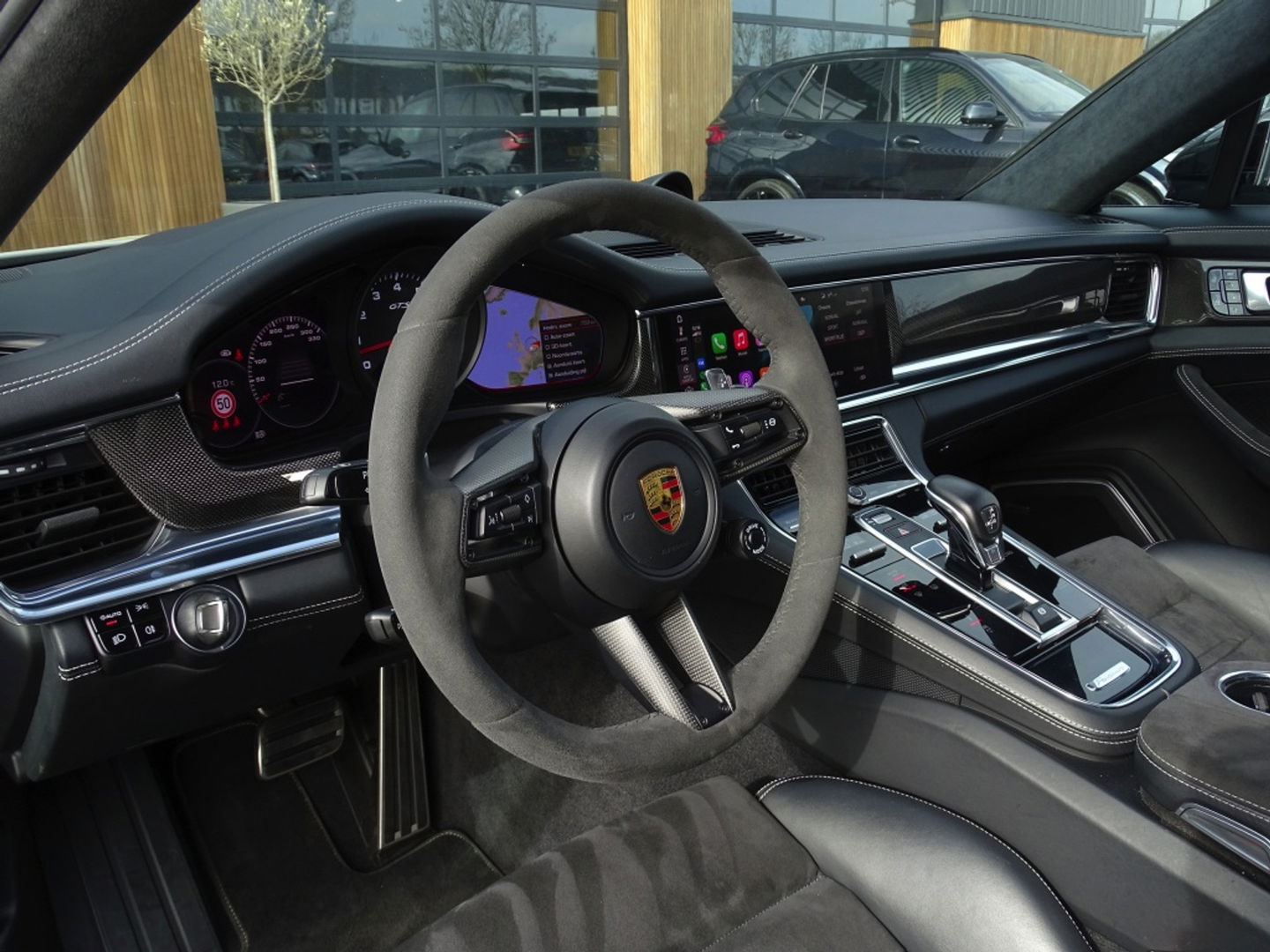 Porsche Panamera 4.0 V8 481PK GTS / carbon / alcantara / 360° / LED