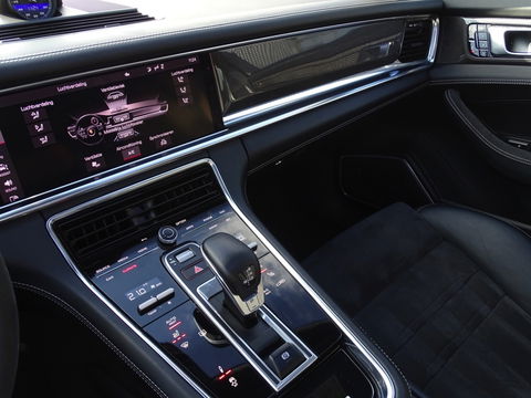 Porsche Panamera 4.0 V8 481PK GTS / carbon / alcantara / 360° / LED
