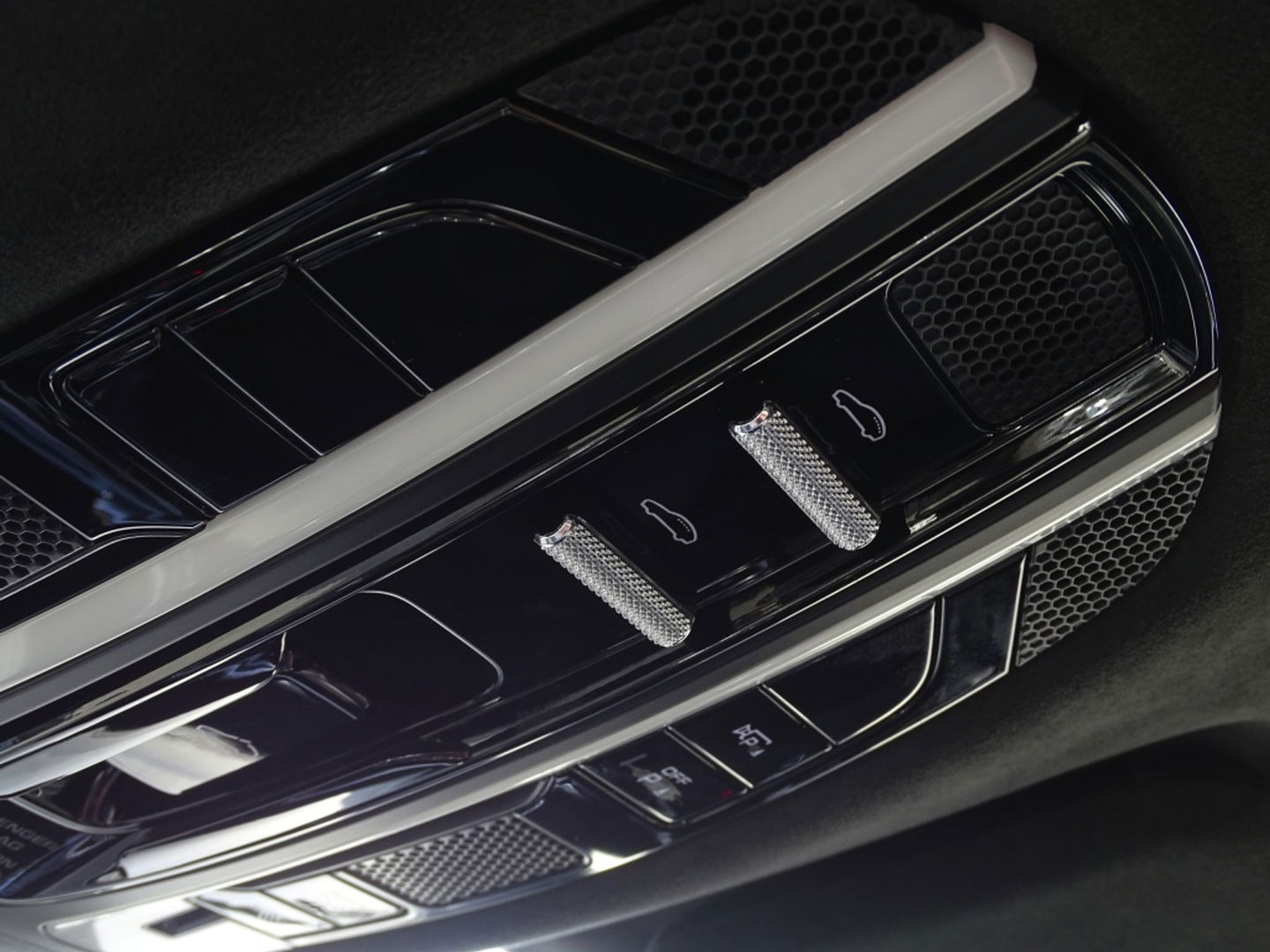 Porsche Panamera 4.0 V8 481PK GTS / carbon / alcantara / 360° / LED