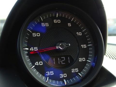 Porsche Panamera 4.0 V8 481PK GTS / carbon / alcantara / 360° / LED