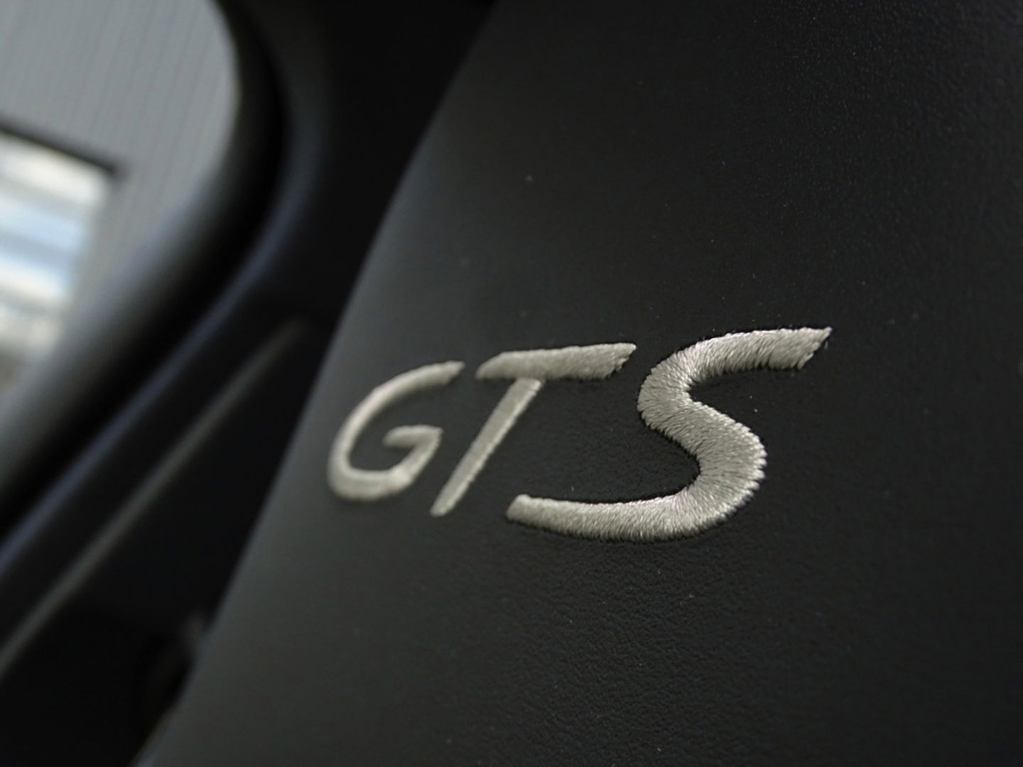 Porsche Panamera 4.0 V8 481PK GTS / carbon / alcantara / 360° / LED