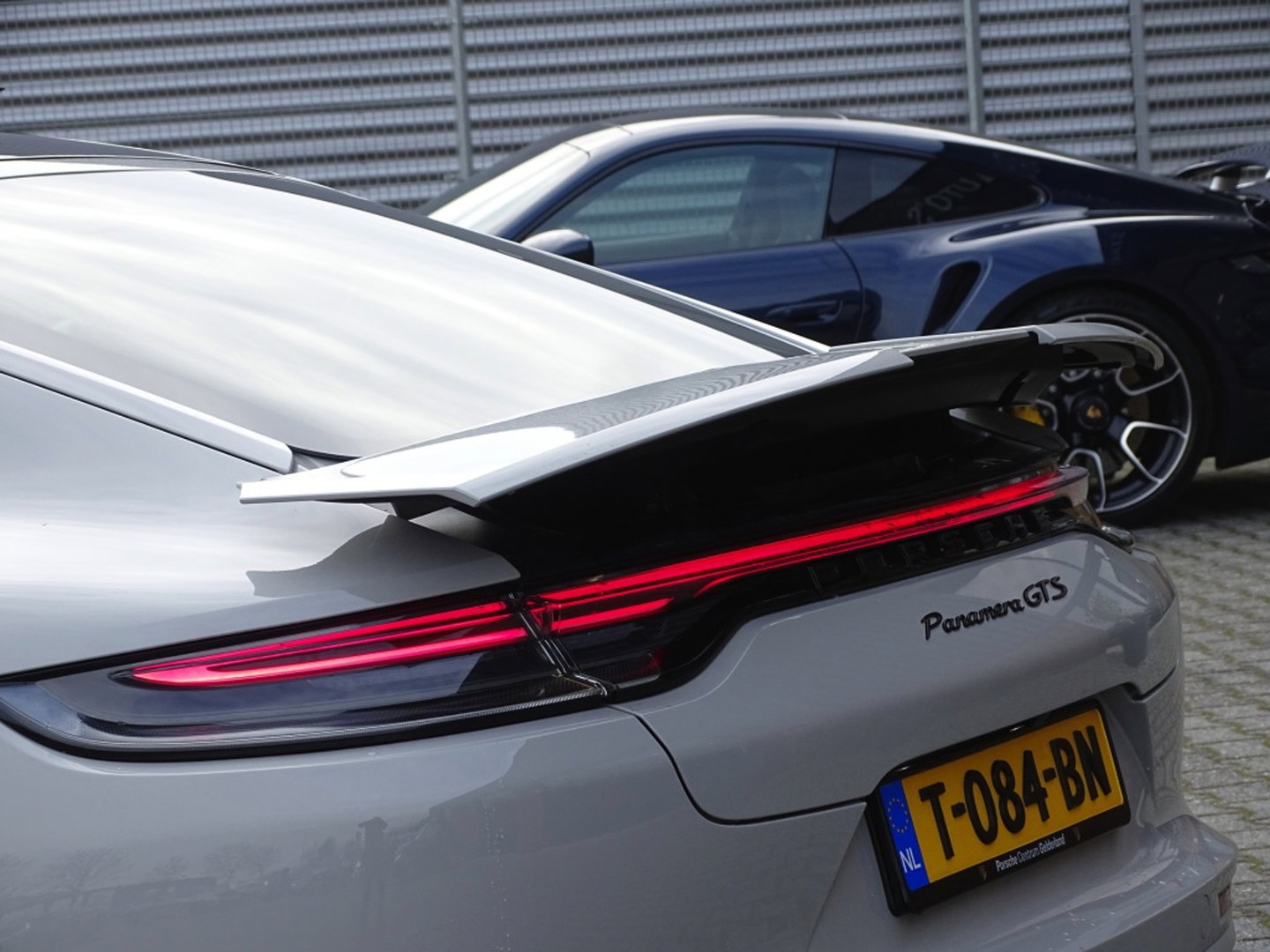 Porsche Panamera 4.0 V8 481PK GTS / carbon / alcantara / 360° / LED