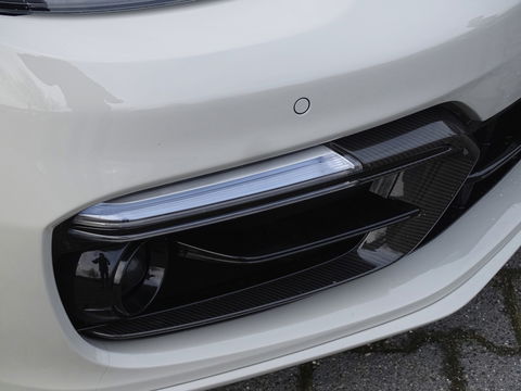 Porsche Panamera 4.0 V8 481PK GTS / carbon / alcantara / 360° / LED