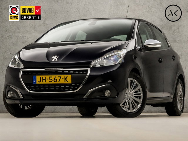 Peugeot 208 - 1.2 PureTech Allure Sport Automaat (APPLE CARPLAY, NAVIGATIE, CLIMATE, LEDER, STOELVERWARMING, CAMERA, LM VELGEN, CRUISE, NIEUWSTAAT)