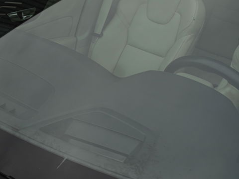 Volvo V60 2.0 T6 340PK AWD / R-Design / Inscription / LED