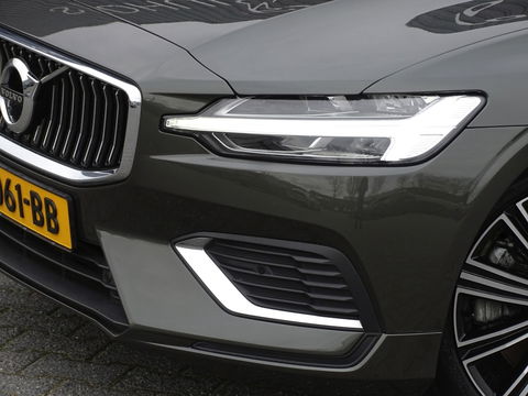 Volvo V60 2.0 T6 340PK AWD / R-Design / Inscription / LED