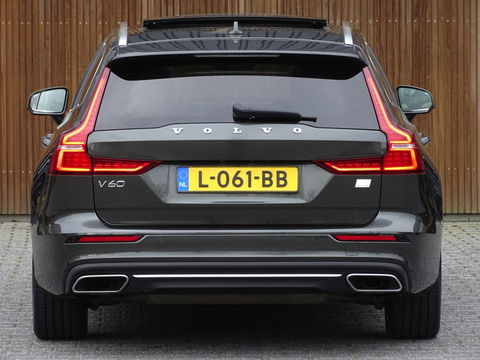 Volvo V60 2.0 T6 340PK AWD / R-Design / Inscription / LED
