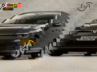 Volkswagen Golf - 1.0 TSI Sport Automaat (APPLE CARPLAY, GROOT NAVI, CAMERA, STUUR/STOELVERWARMING, MEMORY SEATS, ALCANTARA, GETINT GLAS, SFEERVERLICHTING, NIEUWSTAAT)