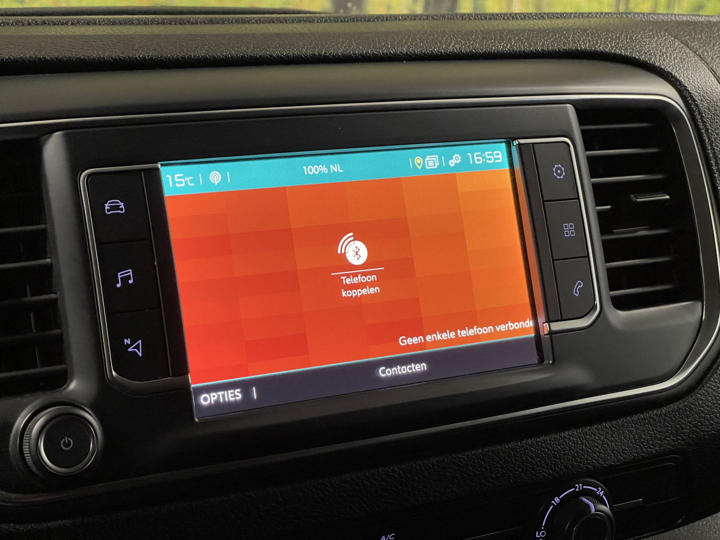 Citroën Jumpy 1.5 BlueHDI 100 M Club | Bijrijdersbank | Apple Carplay | Cruise Control | DAB | Airconditioning | Navigatie | Start/Stop Systeem |