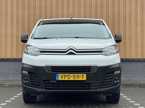 Citroën Jumpy 1.5 BlueHDI 100 M Club | Bijrijdersbank | Apple Carplay | Cruise Control | DAB | Airconditioning | Navigatie | Start/Stop Systeem |