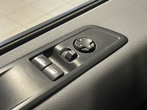 Citroën Jumpy 1.5 BlueHDI 100 M Club | Bijrijdersbank | Apple Carplay | Cruise Control | DAB | Airconditioning | Navigatie | Start/Stop Systeem |