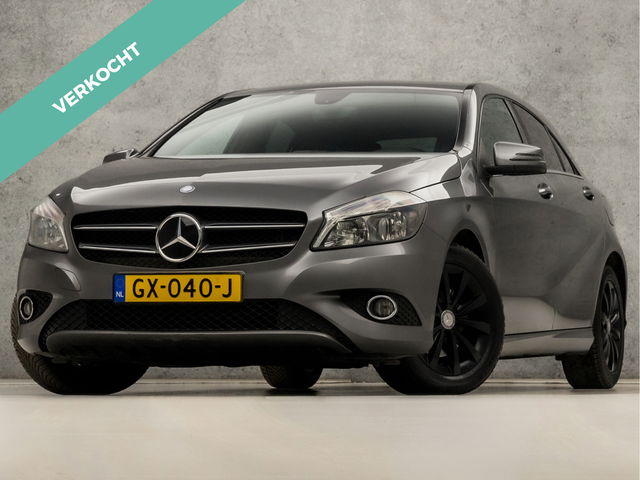 Mercedes-Benz A-Klasse - 180 Sport (NAVIGATIE, CLIMATE, SPORTSTOELEN, STOELVERWARMING, ZWART HEMEL, BLUETOOTH, NIEUWE APK, NIEUWSTAAT)