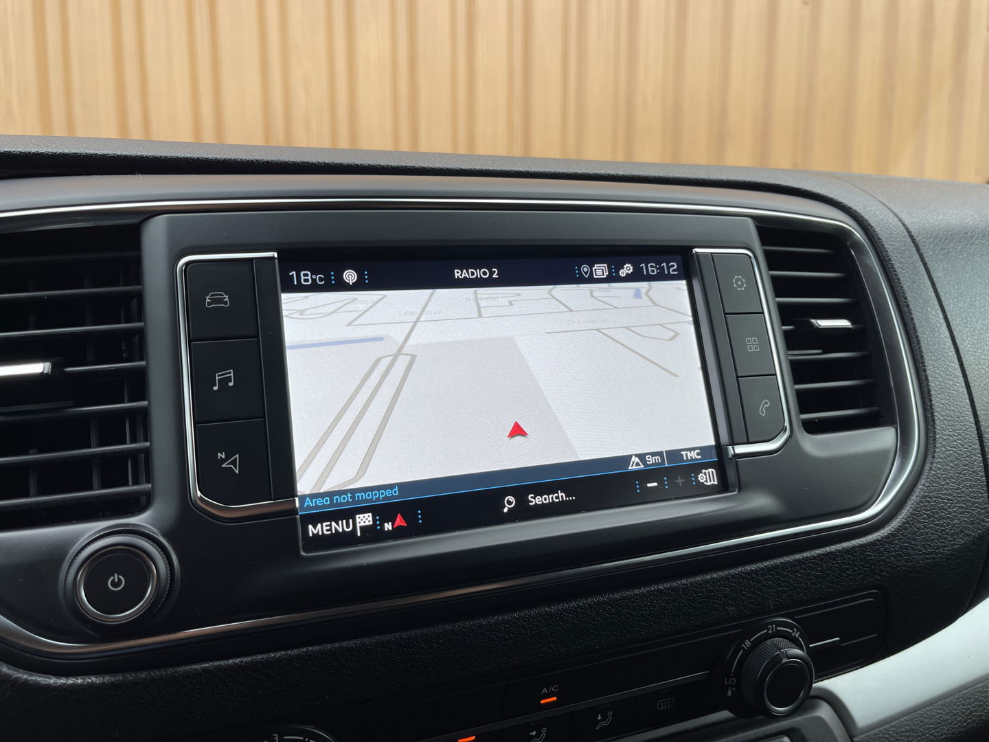Peugeot Expert Traveller 8P 2.0 BlueHDi 150 Business Long S&S | Exportprijs | Cruise Control | Parkeersensoren Achter | Apple Carplay/Android Auto | Navigatie | Airconditioning | Bluetooth |