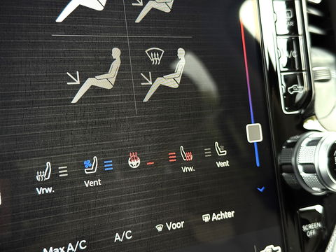 Dodge Ram 1500 5.7 V8 4x4 Crew Cab Limited | Luchtvering | LPG | Harman/Kardon | Panoramadak | 22" Lichtmetaal | Stoelventilatie / verwarming | Stuurwielverwarming | 360° Camera | Spiegel Camera |