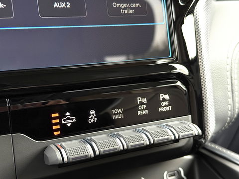 Dodge Ram 1500 5.7 V8 4x4 Crew Cab Limited | Luchtvering | LPG | Harman/Kardon | Panoramadak | 22" Lichtmetaal | Stoelventilatie / verwarming | Stuurwielverwarming | 360° Camera | Spiegel Camera |