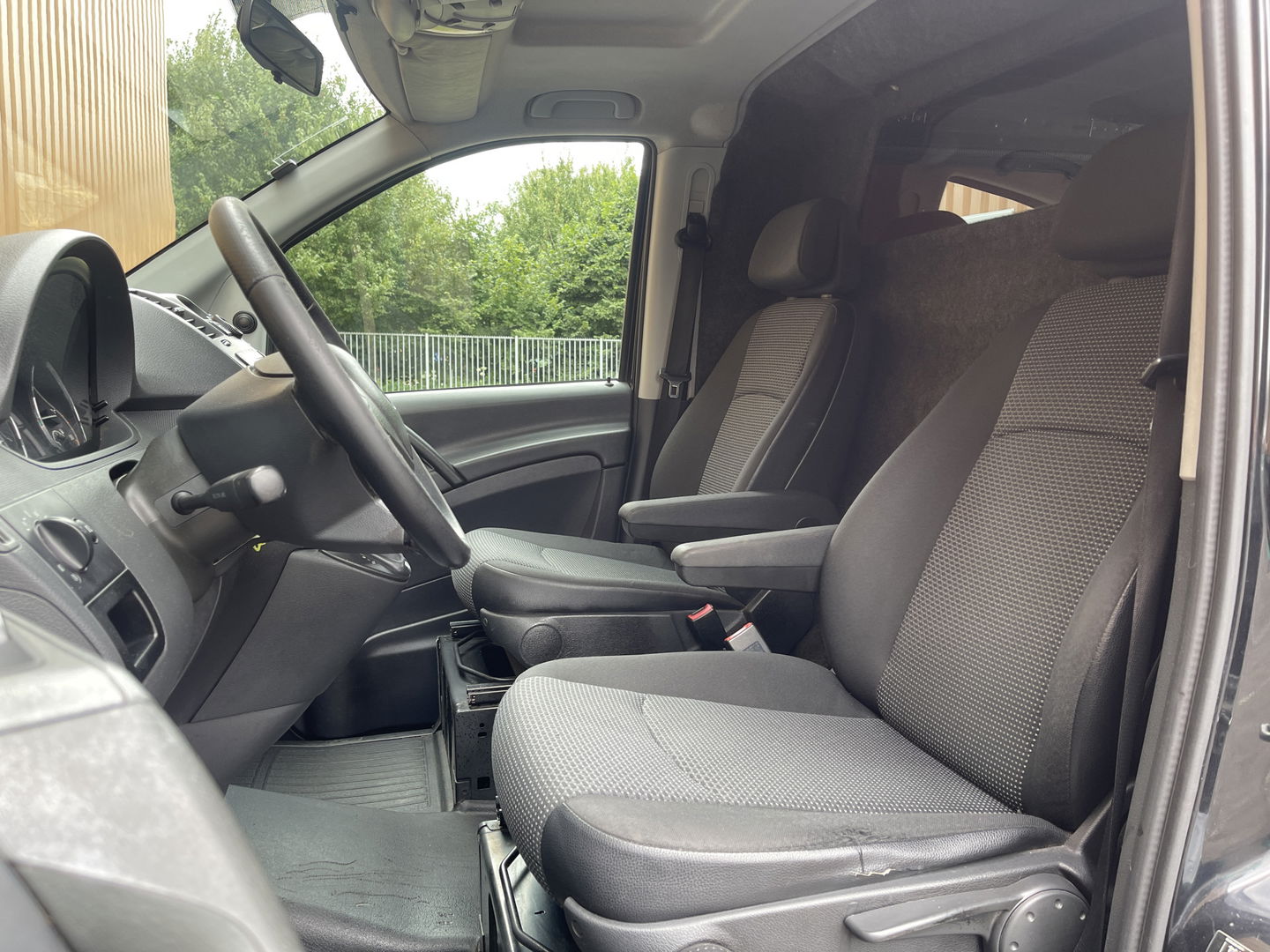 Mercedes-Benz Vito 122 CDI 320 Lang | Handel/Export | Airconditioning | Lichtmetaal 17'' | Trekhaak | Origineel Nederlands |