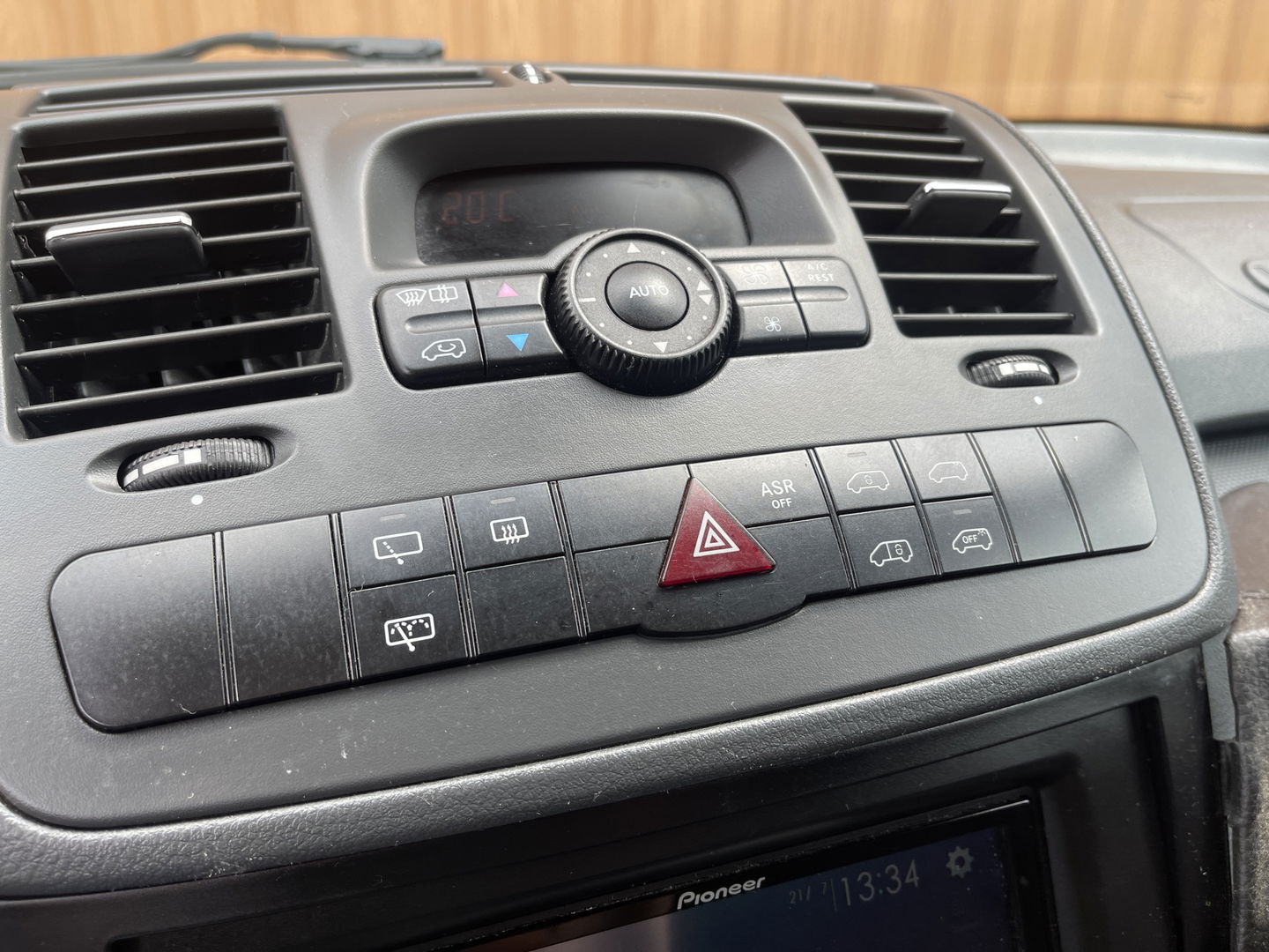 Mercedes-Benz Vito 122 CDI 320 Lang | Handel/Export | Airconditioning | Lichtmetaal 17'' | Trekhaak | Origineel Nederlands |