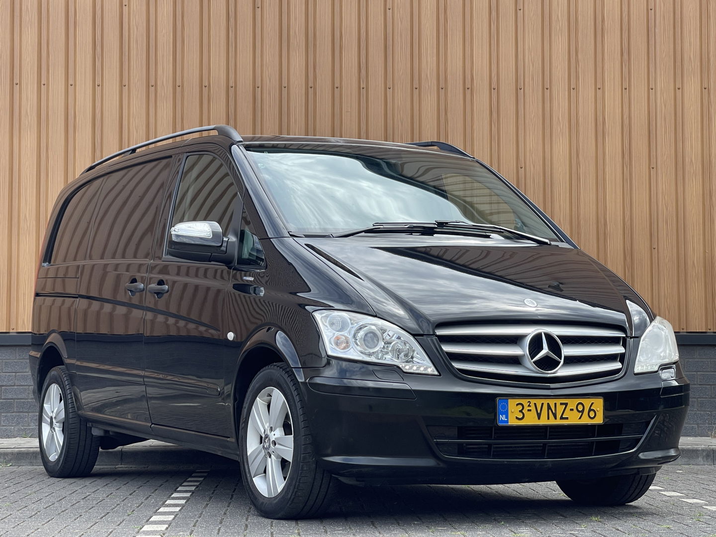 Mercedes-Benz Vito 122 CDI 320 Lang | Handel/Export | Airconditioning | Lichtmetaal 17'' | Trekhaak | Origineel Nederlands |