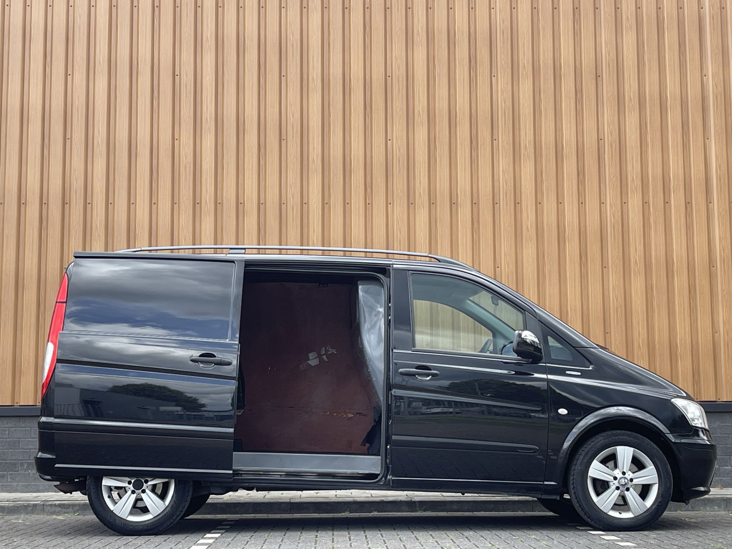 Mercedes-Benz Vito 122 CDI 320 Lang | Handel/Export | Airconditioning | Lichtmetaal 17'' | Trekhaak | Origineel Nederlands |
