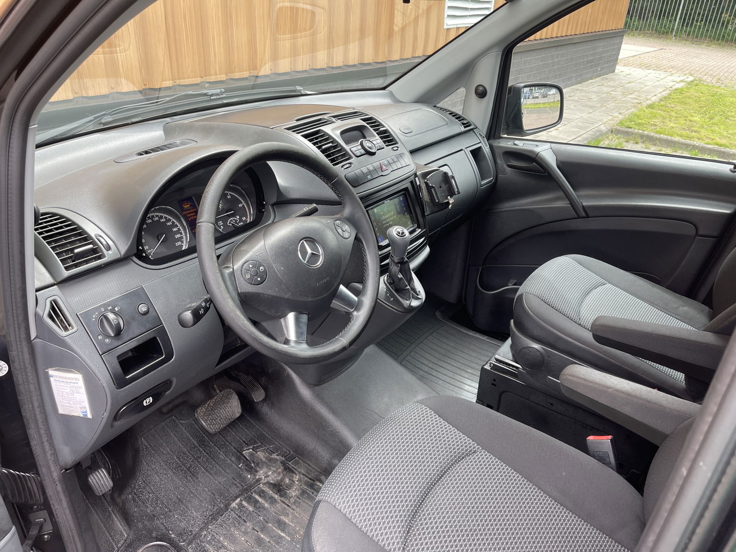 Mercedes-Benz Vito 122 CDI 320 Lang | Handel/Export | Airconditioning | Lichtmetaal 17'' | Trekhaak | Origineel Nederlands |