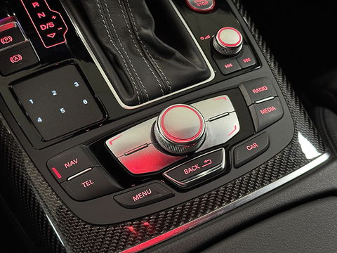 Audi RS6 4.0 TFSI Quattro Performance Pro Line Plus | 605 PK! | Keramische Remmen | Panoramadak | Leder | Apple Carplay | Android Auto | Adaptieve Cruise Control | Dodehoek Sensor | Lane Assist | Bose | 360° Graden Camera |