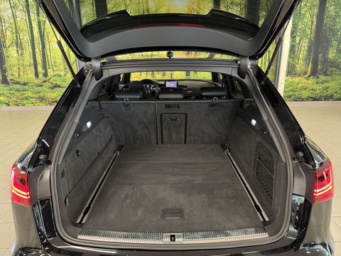 Audi RS6 4.0 TFSI Quattro Performance Pro Line Plus | 605 PK! | Keramische Remmen | Panoramadak | Leder | Apple Carplay | Android Auto | Adaptieve Cruise Control | Dodehoek Sensor | Lane Assist | Bose | 360° Graden Camera |